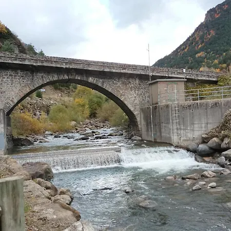 Calmfranc Avairent Pueblo